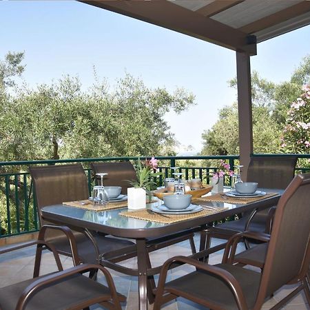 Olivella Villas By Vatos Keri Bagian luar foto